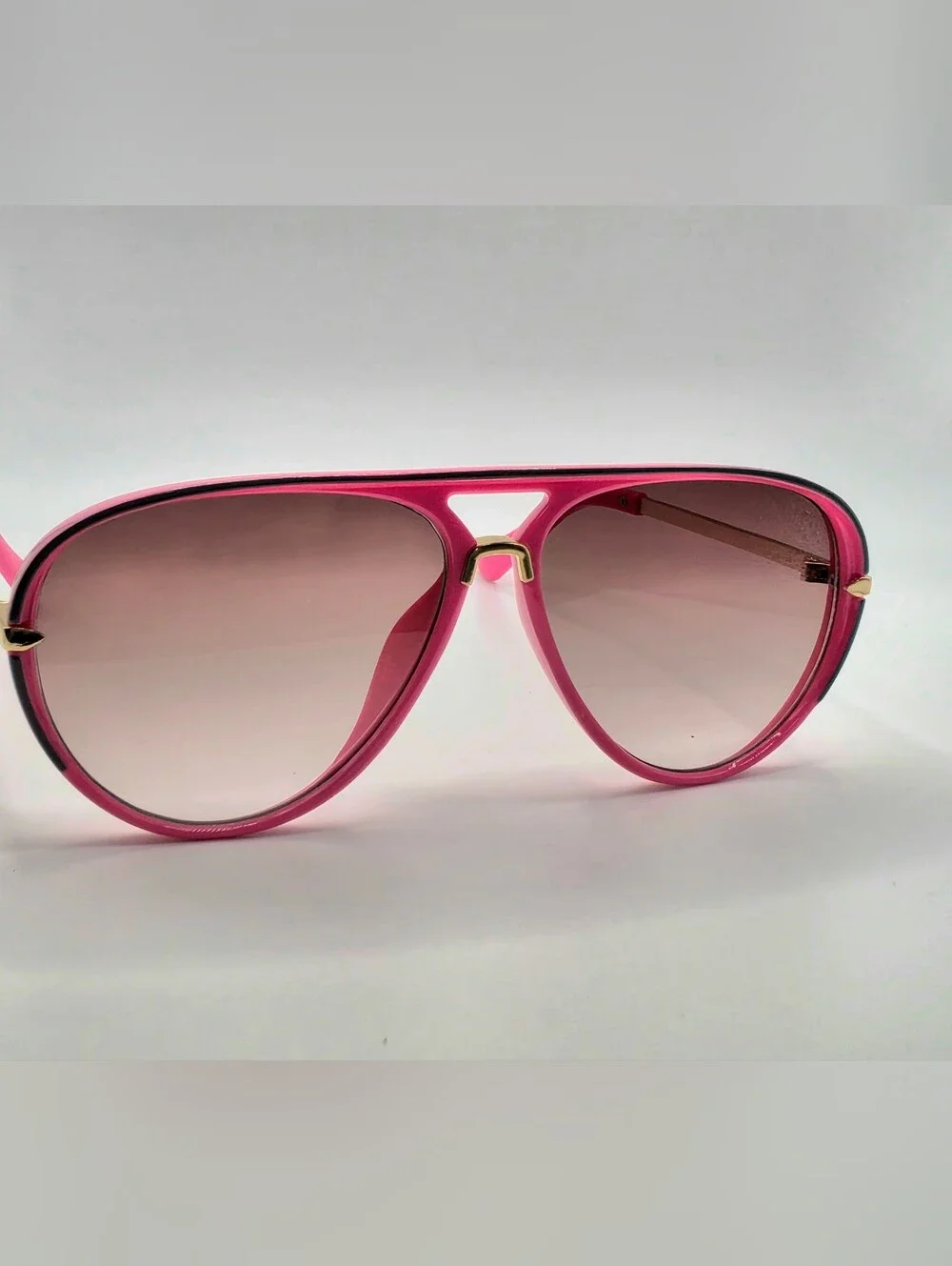 Hot Pink Women's Aviator Sunglasses - Stylish Gradient Lenses New